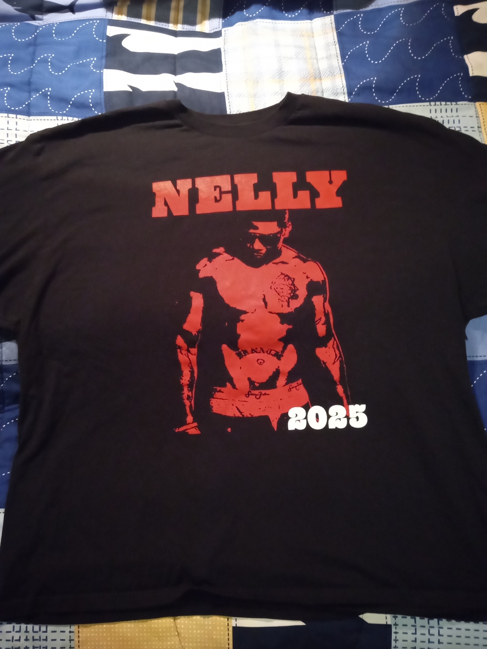 NELLY World Tour Official Men's Black Short-Sleeve Graphic Tee with Red Print